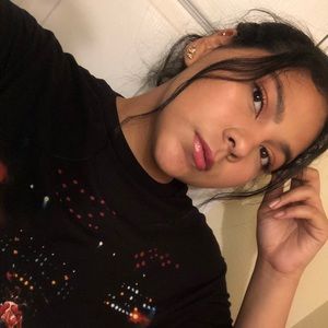 Meet your Posher, Stacey